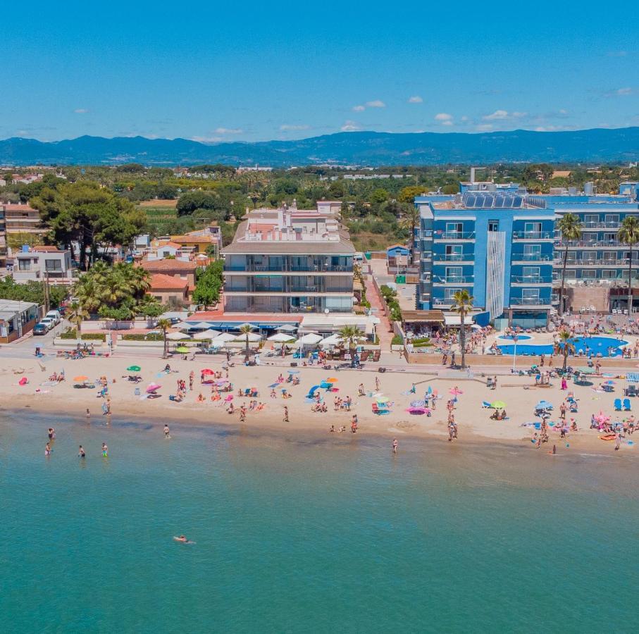 Apartamentos Turisticos Augustus Cambrils Bagian luar foto