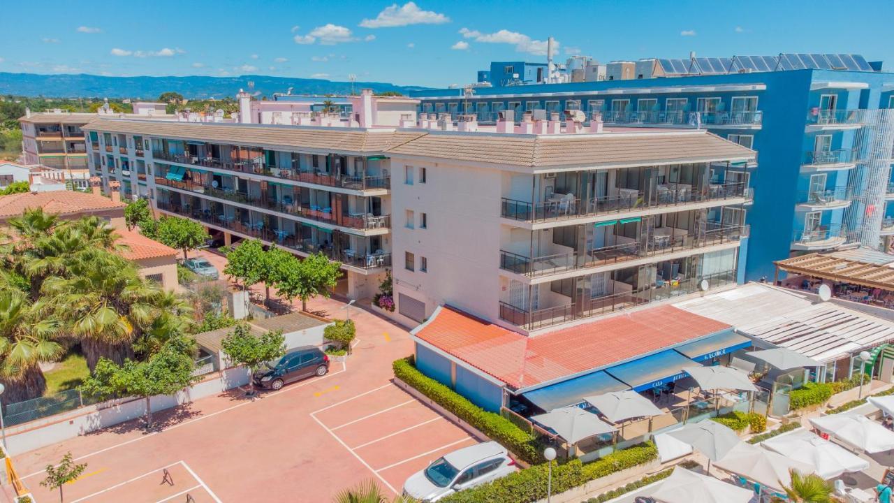 Apartamentos Turisticos Augustus Cambrils Bagian luar foto