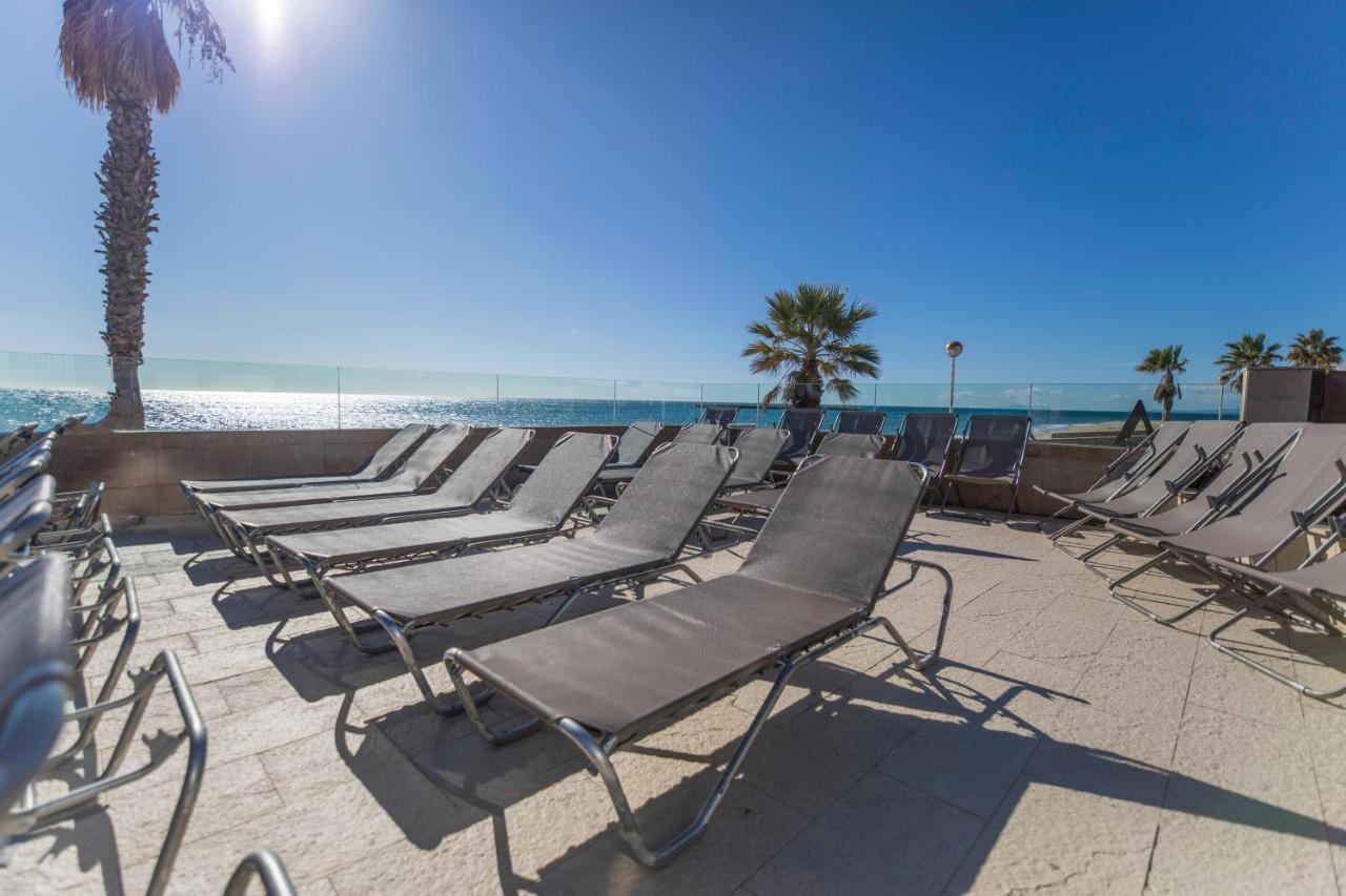 Apartamentos Turisticos Augustus Cambrils Bagian luar foto